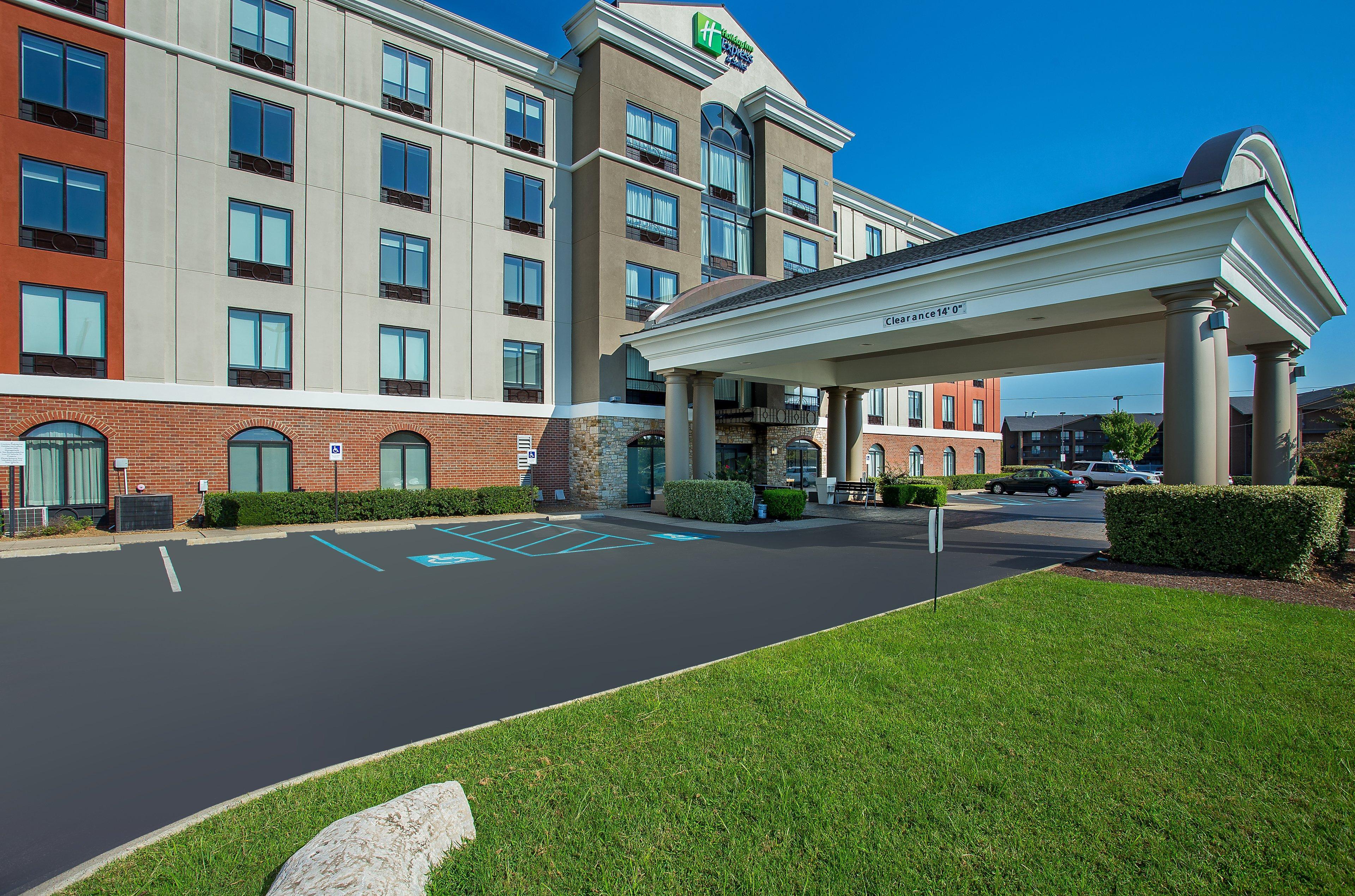 Holiday Inn Express & Suites Lebanon-Nashville Area By Ihg Exterior photo